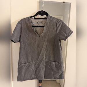 Women's figs graphite casma three pocket scrub top